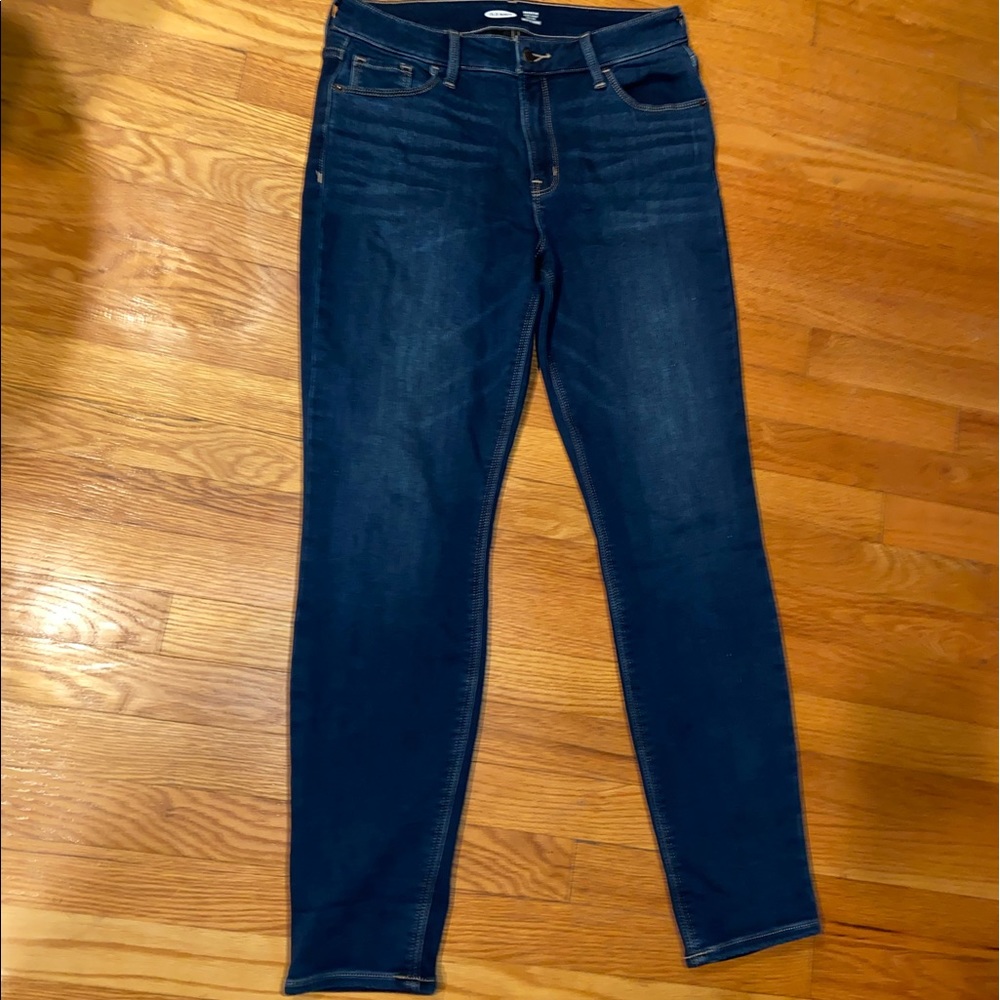 Old Navy Rockstar Super Skinny High Rise